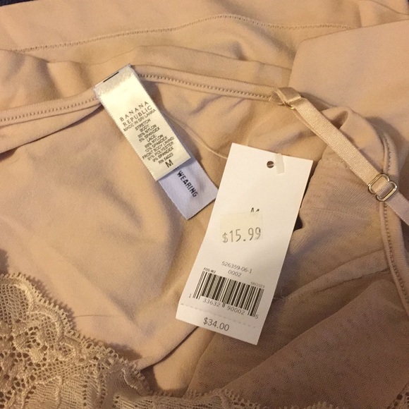Banana Republic lace tank top - Picture 4 of 5
